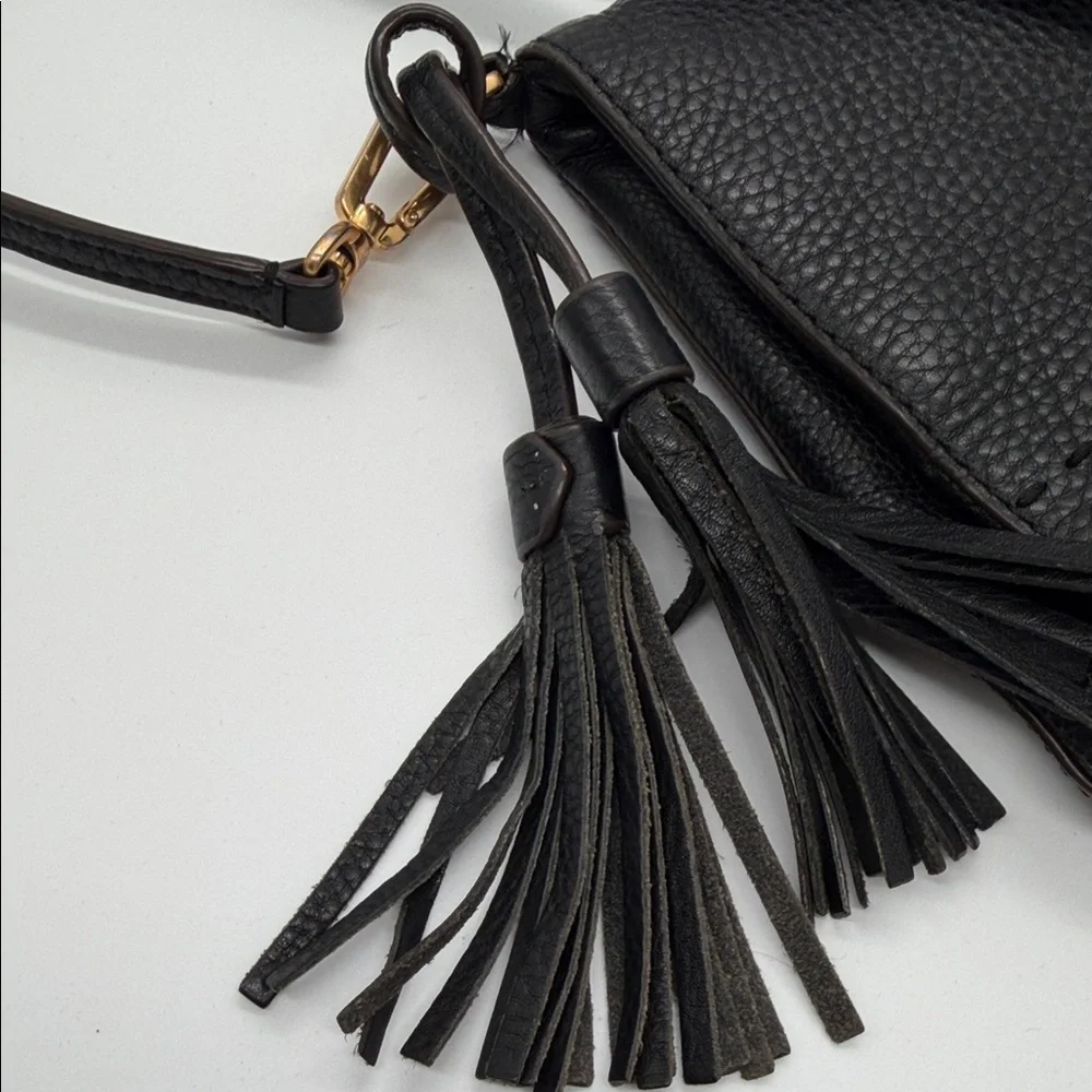Tory Burch Black‎ Pebbled Leather Crossbody with Logo Detail